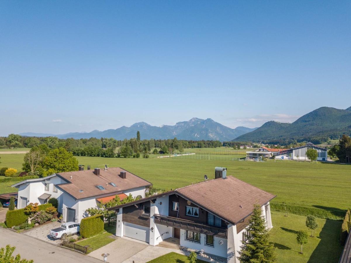 Direkt Zwischen Chiemsee U Alpen Dg Bernau am Chiemsee Exteriör bild