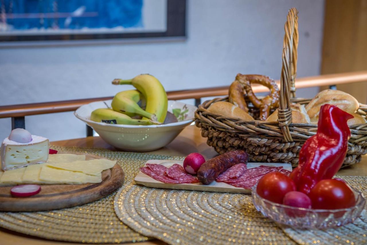 Direkt Zwischen Chiemsee U Alpen Dg Bernau am Chiemsee Exteriör bild