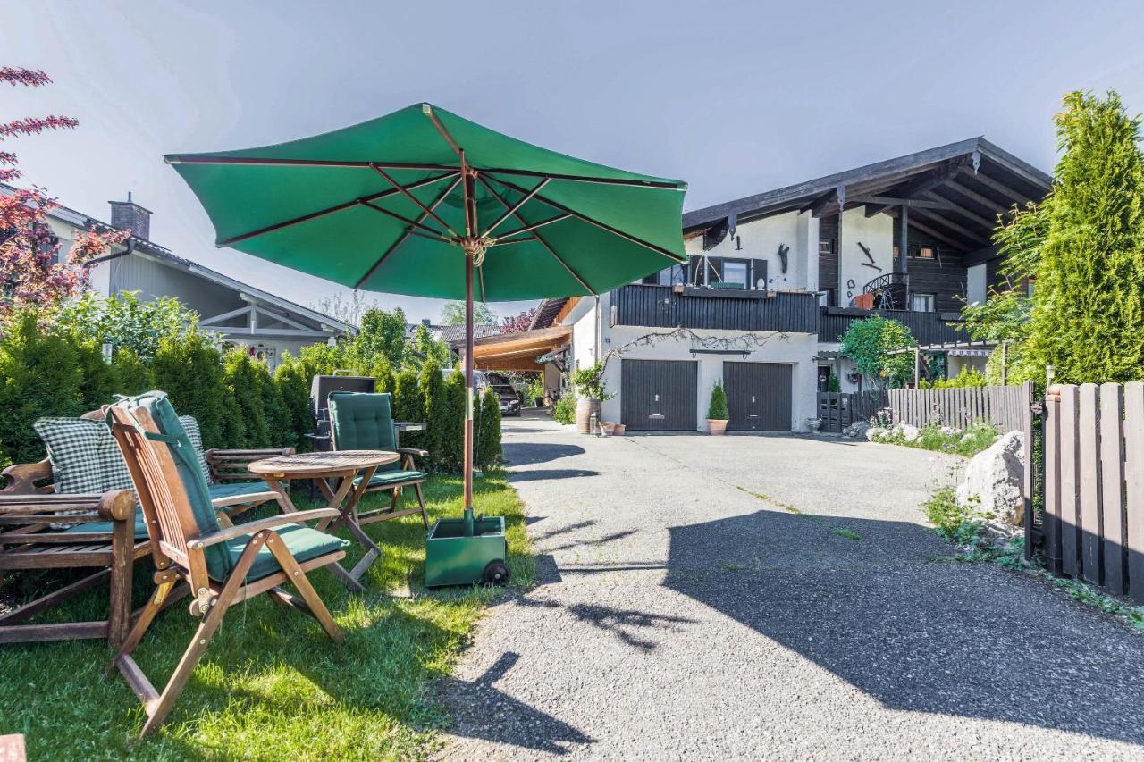 Direkt Zwischen Chiemsee U Alpen Dg Bernau am Chiemsee Exteriör bild